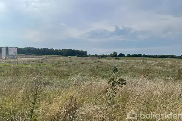 Helårsgrund på Starvænget 3, 5792 Årslev