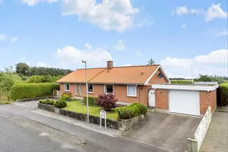 Villa på Mergelvang 8, Dalbyover, 8970 Havndal