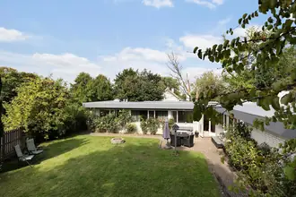 Villa på Kirkepladsen 5, Nørre Herlev, 3400 Hillerød