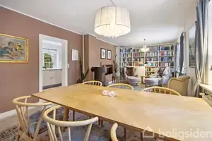 Villa på Omorikavej 2, 9320 Hjallerup
