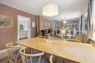 Villa på Omorikavej 2, 9320 Hjallerup