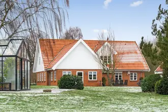Villa på Skjoldenæsvej 166, Skjoldenæsholm, 4330 Hvalsø