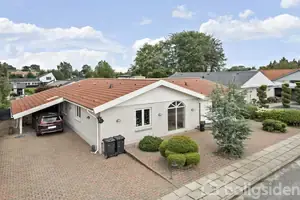 Villa på Rishøjvej 8, 8831 Løgstrup