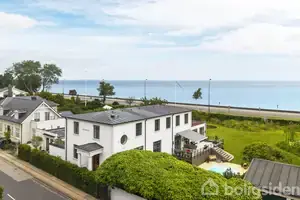 Villa på Strandvejen 320, 2930 Klampenborg