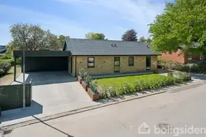 Villa på Vibevej 5, 8382 Hinnerup