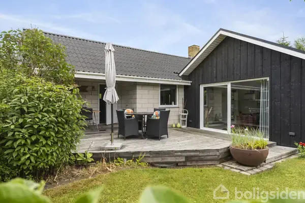 Fritidsbolig på Helmklit 321, 6990 Ulfborg