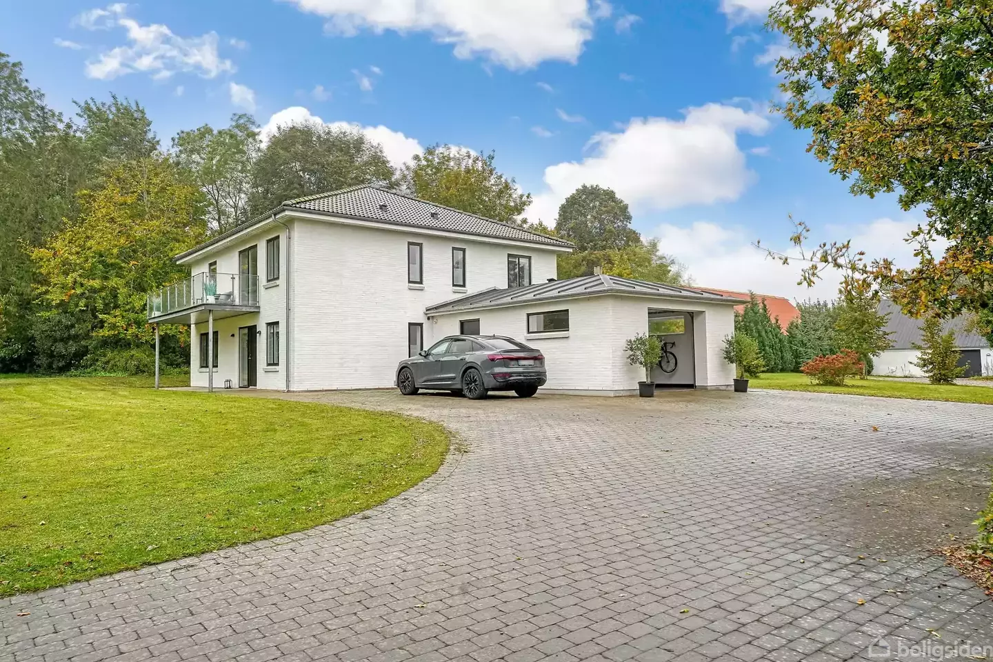 Landejendom på Sønderstrupvej 123, 4360 Kirke Eskilstrup