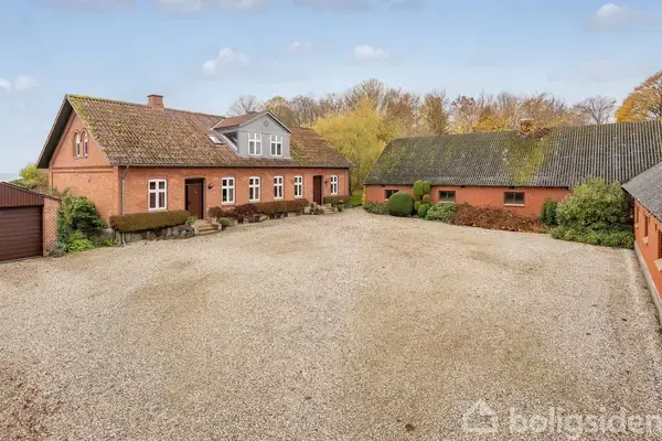 Planteavlsgård/-jord på Houlbjergvej 16A, 8870 Langå