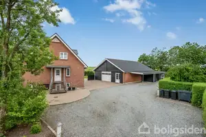 Villa på Bygaden 1, 6740 Bramming