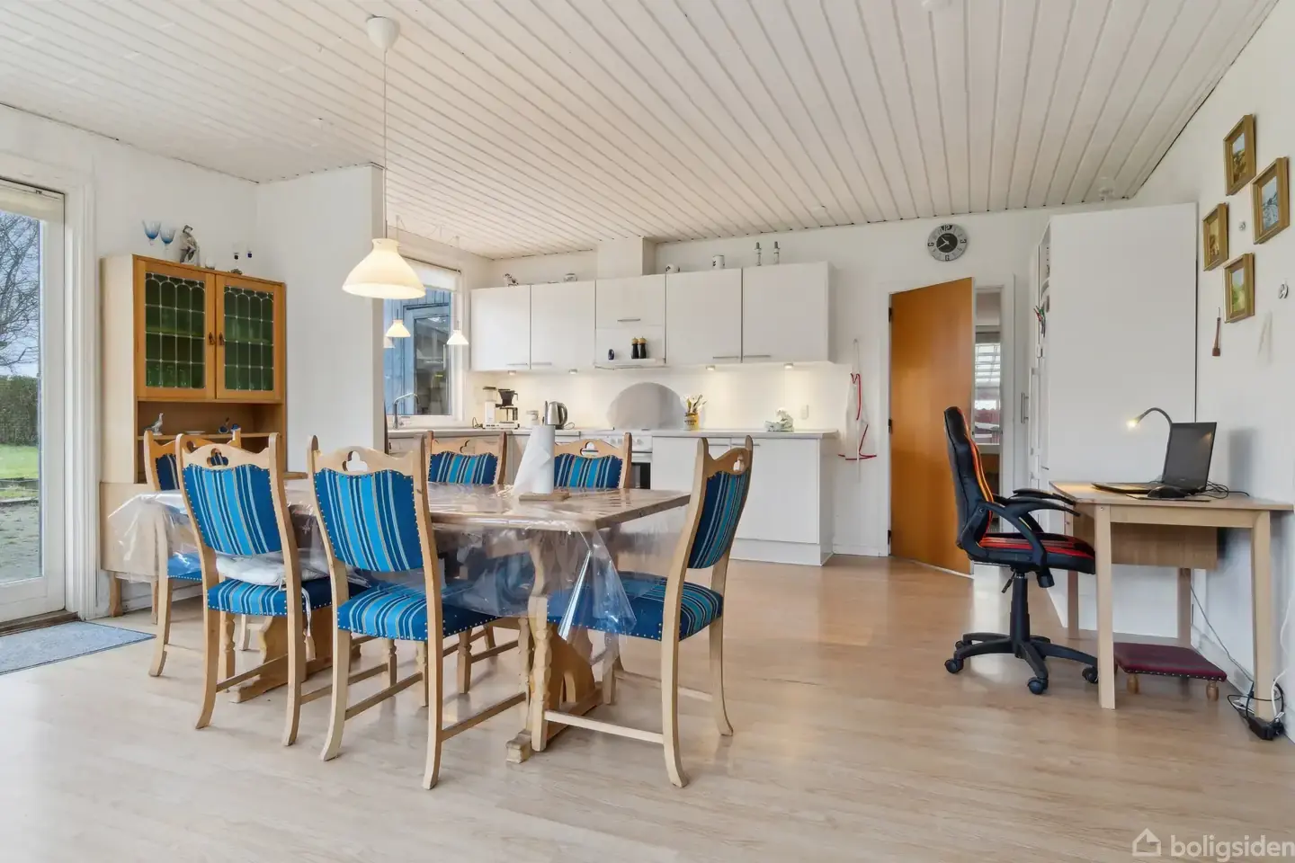 Charmerende bolig med mange muligheder - Visning 4