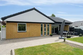 Villa på Flittig Lise Vej 94, Bellinge, 5250 Odense SV