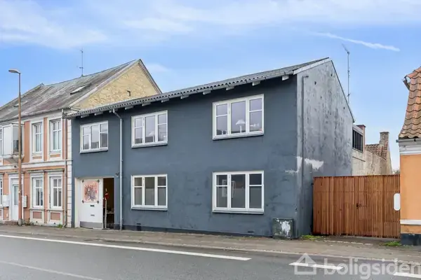 Villa på Vestergade 111, st., 5700 Svendborg