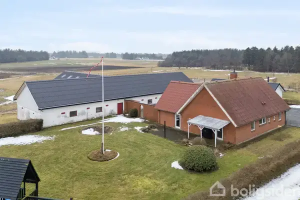 Villa på Hollenstedvej 3, 9320 Hjallerup