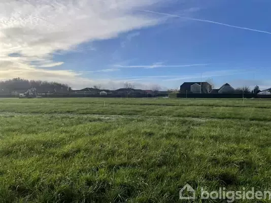 Helårsgrund på Trillbakken 22, 9240 Nibe