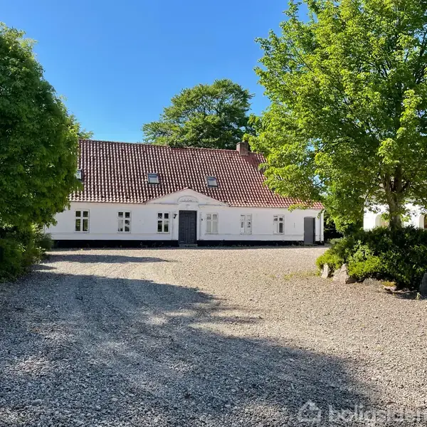 Landejendom på Surhavevej 33, 6650 Brørup
