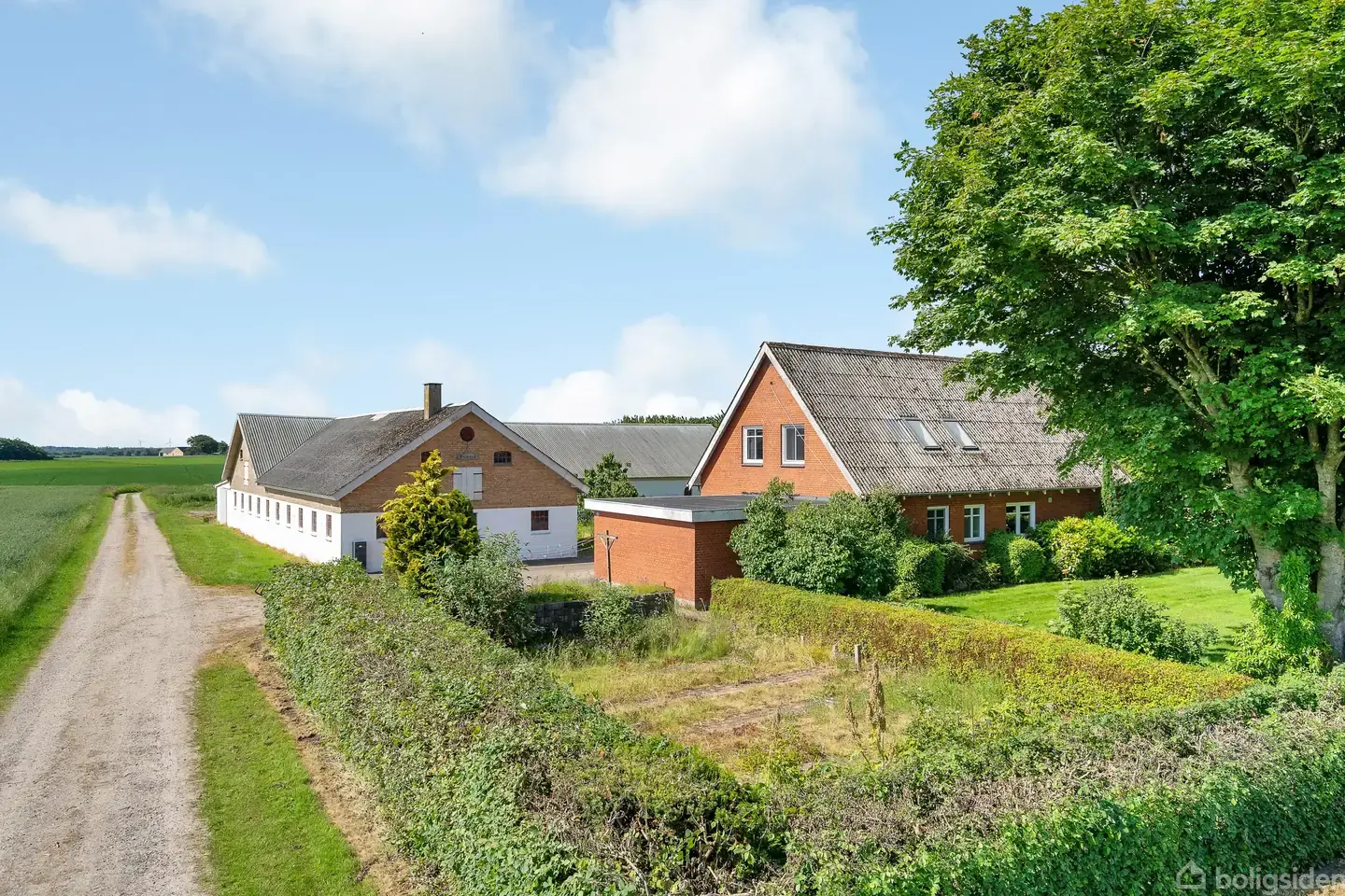 Landejendom på Løthvej 130, 9700 Brønderslev