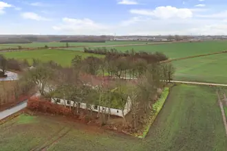 Villa på Hornshøjvej 48, Klokkerholm, 9320 Hjallerup