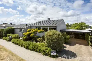 Villa på Kong Christians Alle 4, 9900 Frederikshavn