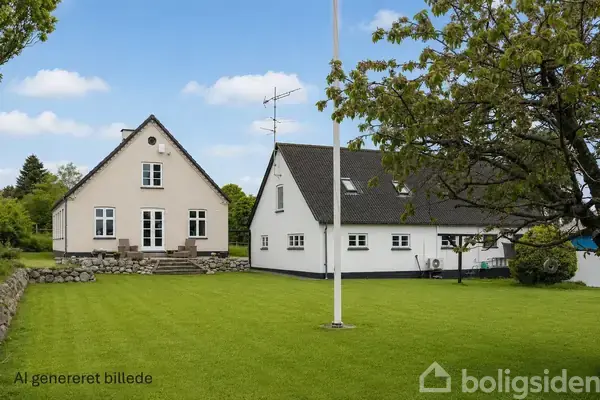 Landejendom på Markebækvej 6, 3320 Skævinge