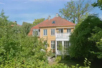 Villalejlighed på Høeghs Alle 2, 2820 Gentofte