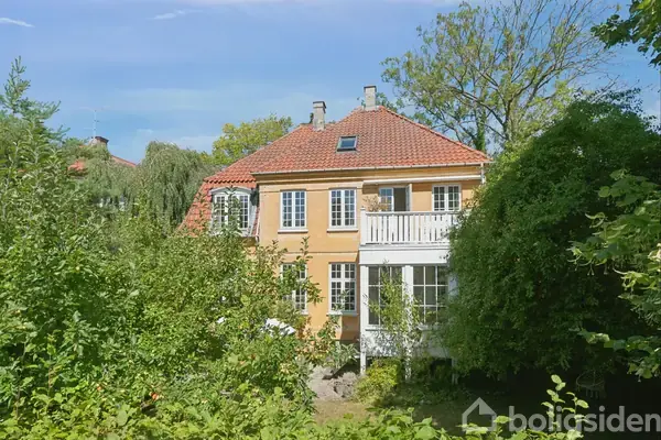 Villalejlighed på Høeghs Alle 2, st., 2820 Gentofte