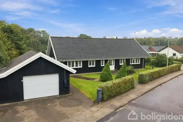 Villa på Karlsgårdevej 22, 6800 Varde