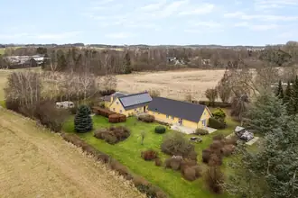 Landejendom på Søstrup Elle 9, 4300 Holbæk