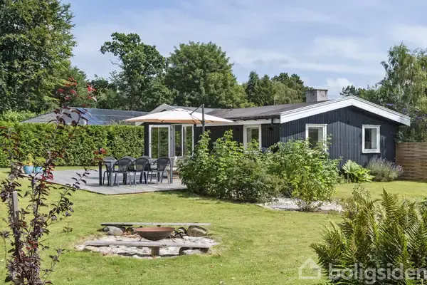 Villa på Rågevej 5, 3120 Dronningmølle