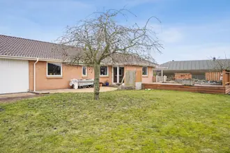 Villa på Pærevej 7, 4070 Kirke Hyllinge