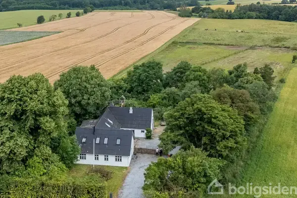 Landejendom på Tingvej 21, 8881 Thorsø