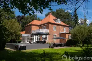 Villa på Henningsens Alle 51, 2900 Hellerup