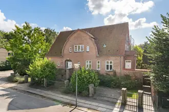 Villa på Strandagervej 25, 2900 Hellerup