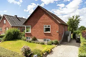 Villa på Randersvej 525, 8380 Trige