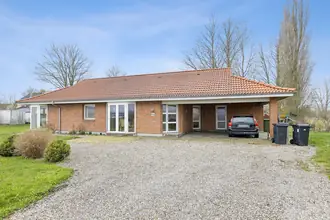 Villa på Næstvedvej 341, Køng, 4750