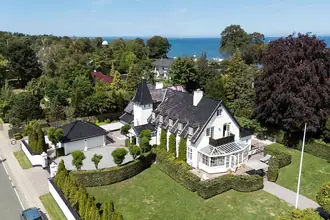 Villa på Vedbæk Strandvej 492, 2950 Vedbæk