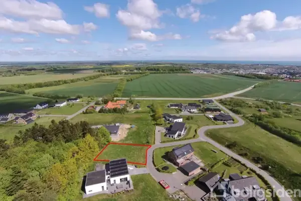 Helårsgrund på Østeråsene 34, 9900 Frederikshavn