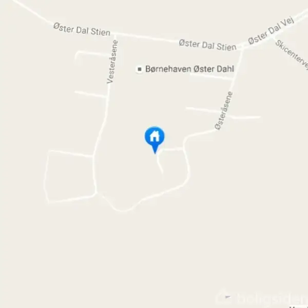 Et kort viser et blå ikon med et hus, placeret i et vejnet bestående af Øster Dal Stien og Øster Dal Vej. Nærheden angives med "Børnehaven Øster Dahl".