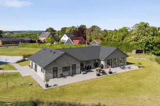 Villa på Jebjergvej 39, Jebjerg, 8870 Langå