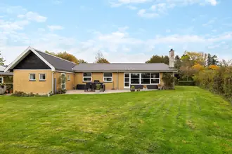 Villa på Bakkevej 16, Ollerup, 5762 Vester Skerninge
