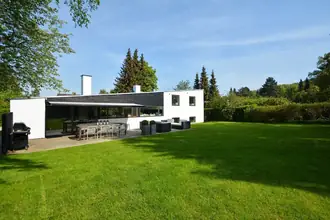 Villa på Bueager 12, Trørød, 2950 Vedbæk