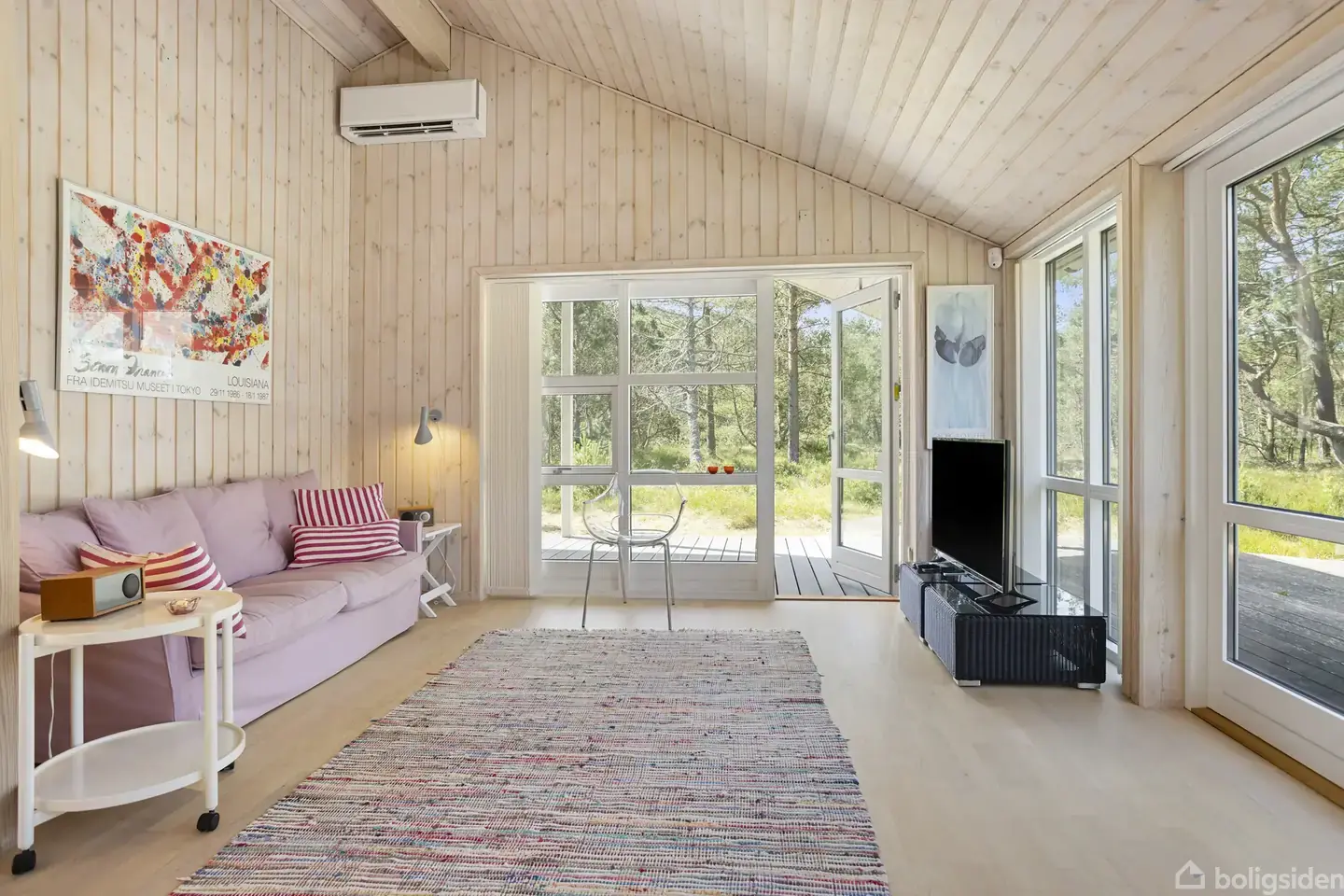CHARMERENDE SOMMERHUS PÅ STOR NATURGRUND - View 3