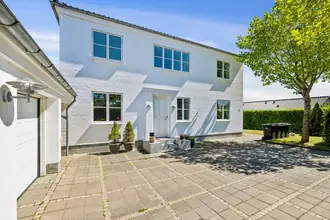 Villa på Spangsbjerg Alle 9, 8800 Viborg