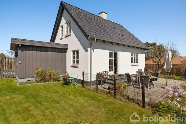 Villa på Holmegårdsvej 23A, 3100 Hornbæk