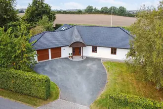 Villa på Mosegårdvej 6, Balslev, 5592 Ejby