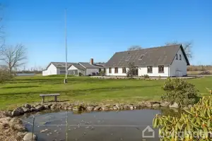 Landejendom på Houvej 225, 9362 Gandrup