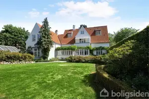 Villa på Jægersborg Alle 128, 2820 Gentofte