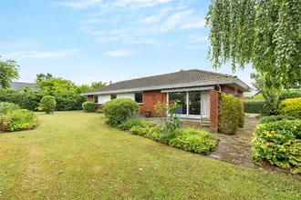 Villa på Hejmdalsvej 37, 4873 Væggerløse