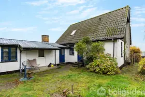 Villa på Pederskervejen 84, 3720 Aakirkeby