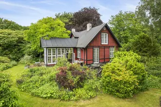 Villa på Caroline Mathilde Vej 6, Trørød, 2950 Vedbæk