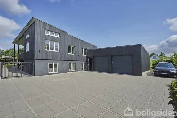 Villa på Vroldvej 144, 8660 Skanderborg